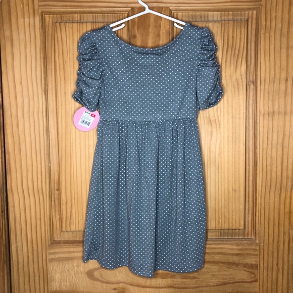 Circo Grey Polka Dot Peplum Girls Top (XS) - Picture 2 of 2